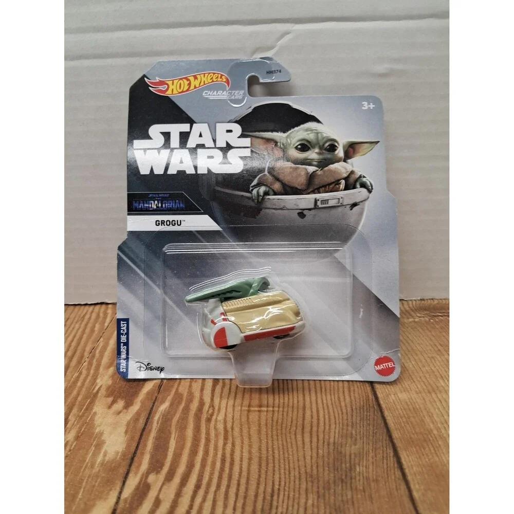Hot Wheels Character Car -Star Wars - #HGY04 Grogu